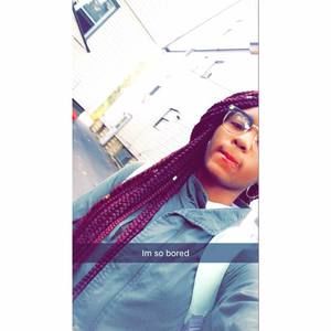 Meet your Posher, Niña